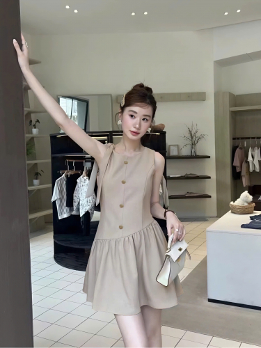 Nemira Dress_ Be